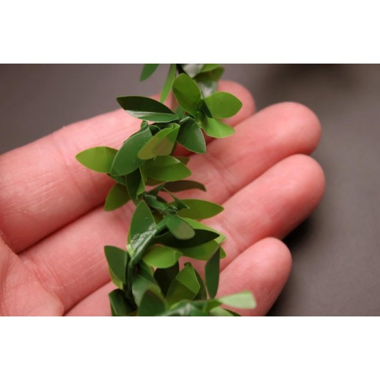 Mini Leaf Garland, Dollhouse Miniature Ivy Leaf Vine Garland, Dollhouse Mini Wreath, Miniature Christmas Garland, for Making 1:6 Scale Dollhouses Wreath, Fairy Wedding Crowns, Decor (11 foot)