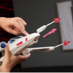 STAR WARS Epic World of Action Luke Skywalker's Force Strike X-Wing, 4-Inch Scale Action Figure & Vehicle, Toys for Boys & Girls Ages 4+