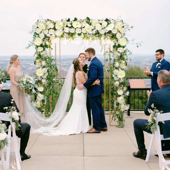 2 Pakc Artificial Peony Garland, 12ft Floral Greenery Garland with Mixed Peony Flowers and Green Leaves for Wedding Dining Table Home Party Decor (2, White)